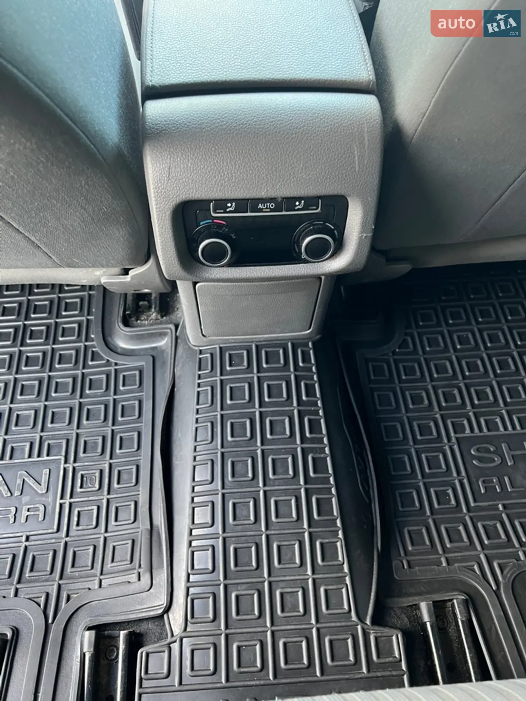 2012 SEAT Alhambra - мініатюра 12