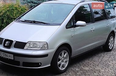 Минивэн SEAT Alhambra 2008 в Луцке