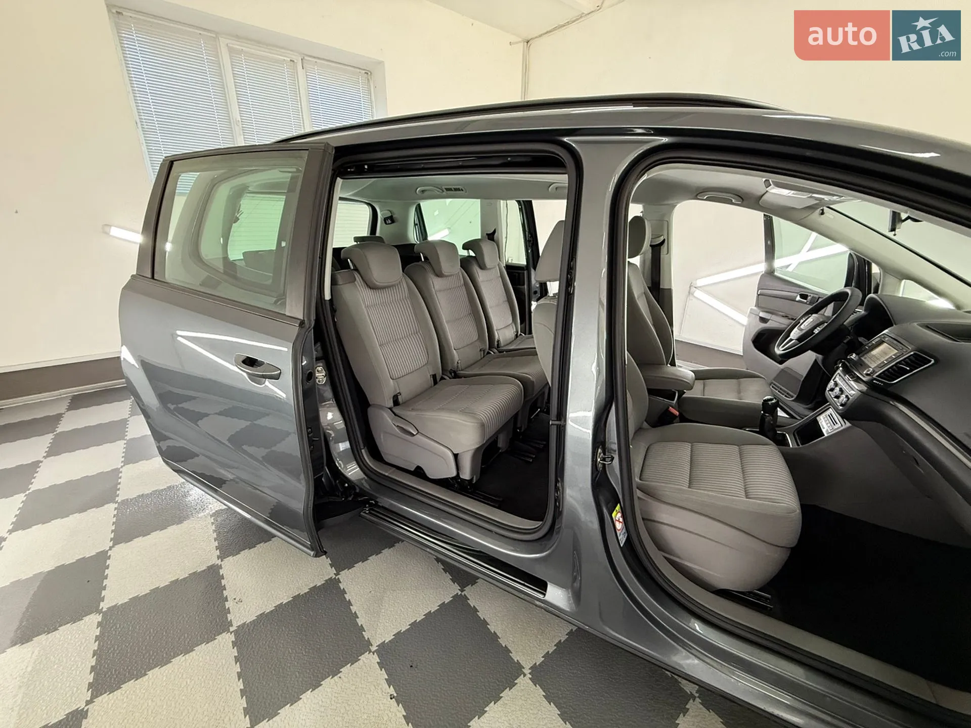 2013 SEAT Alhambra - мініатюра 11