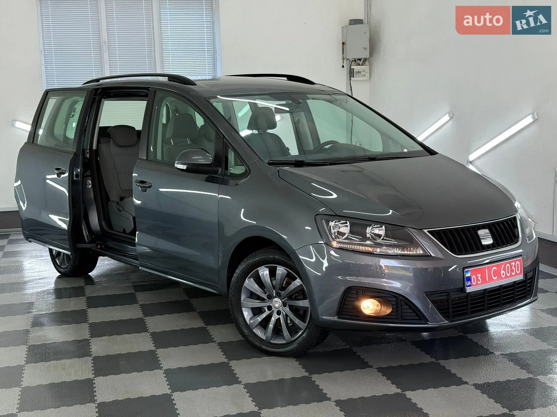 2013 SEAT Alhambra - мініатюра 12