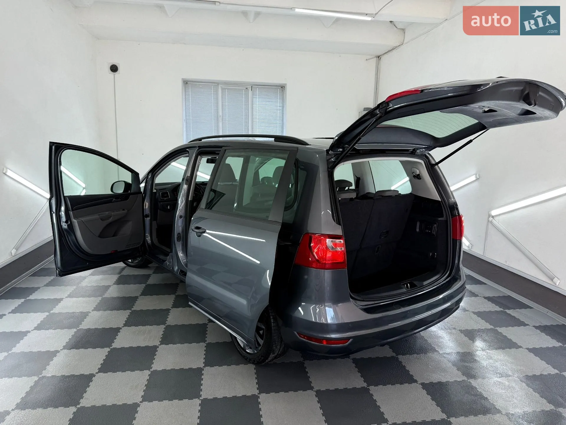 2013 SEAT Alhambra - мініатюра 20