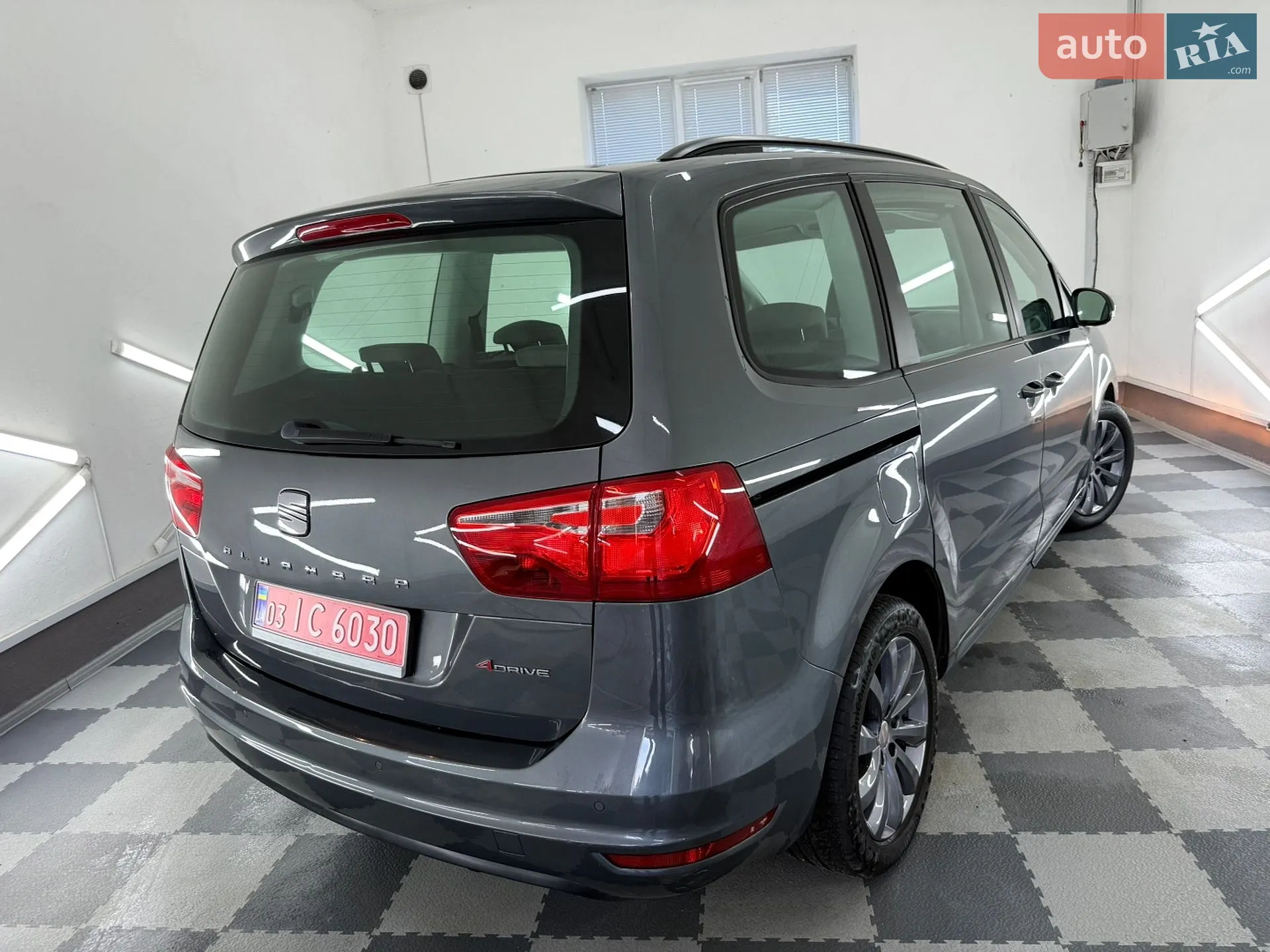 2013 SEAT Alhambra - мініатюра 32