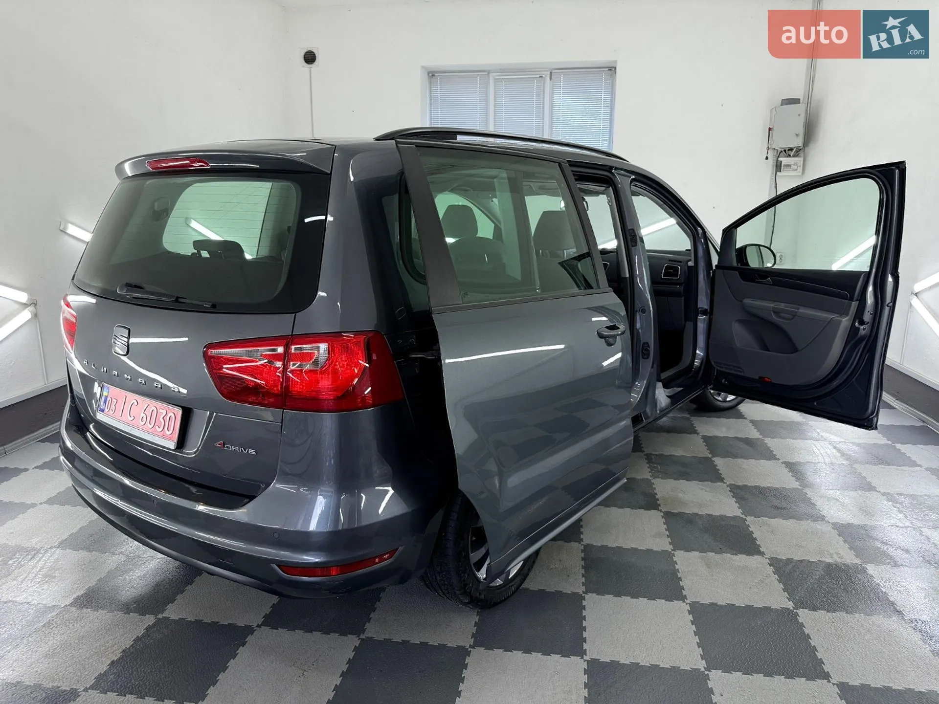 2013 SEAT Alhambra - мініатюра 34