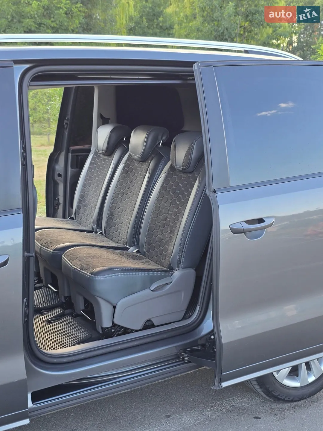 2011 SEAT Alhambra - мініатюра 17
