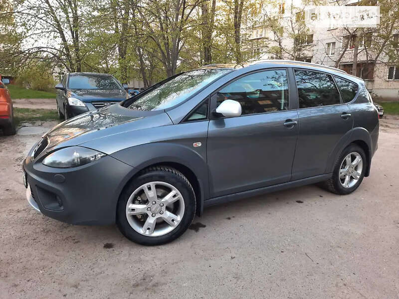 Внедорожник / Кроссовер SEAT Altea Freetrack 2012 в Чернигове