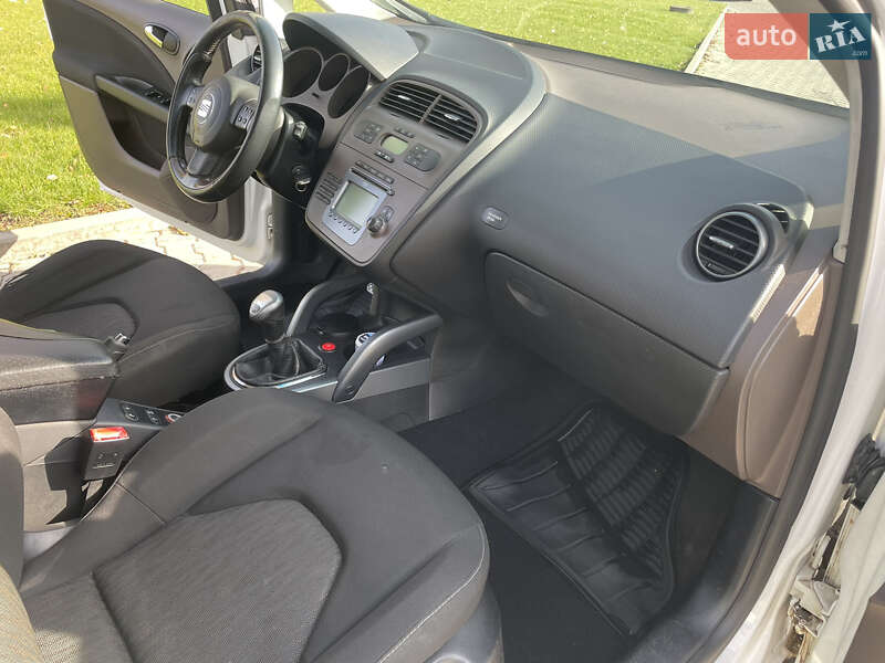 Внедорожник / Кроссовер SEAT Altea Freetrack 2008 в Кицмани фото 23 Внедорожник / Кроссовер SEAT Altea Freetrack 2008 в Кицмани