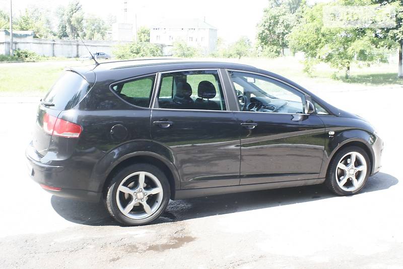 Хэтчбек SEAT Altea XL 2007 в Киеве