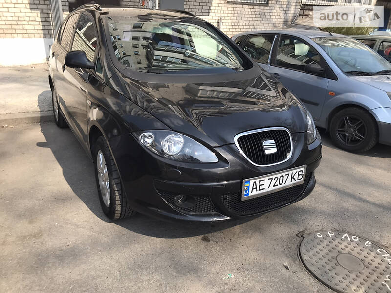 Універсал SEAT Altea XL 2008 в Дніпрі