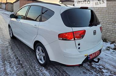 Універсал SEAT Altea XL 2010 в Житомирі