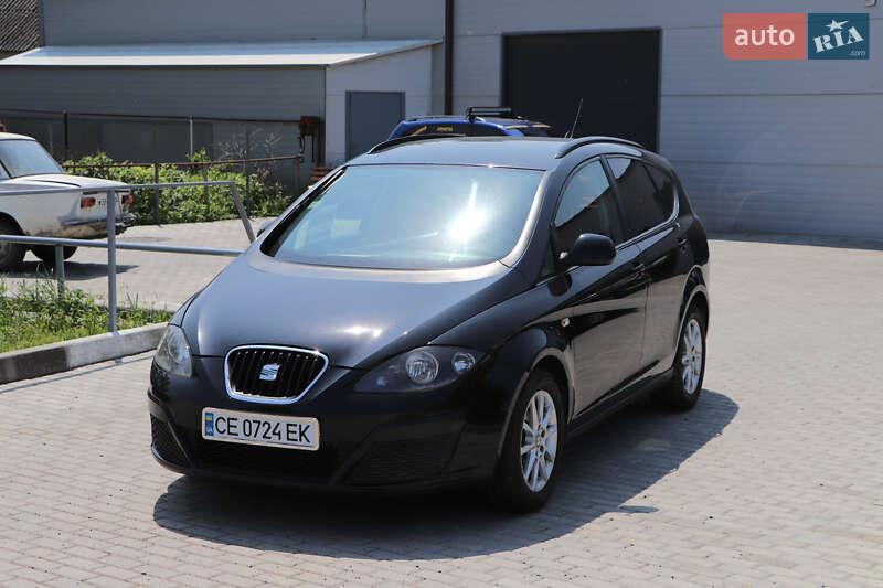 Минивэн SEAT Altea XL 2014 в Новоселице
