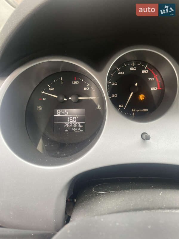 Мінівен SEAT Altea XL 2011 в Львові