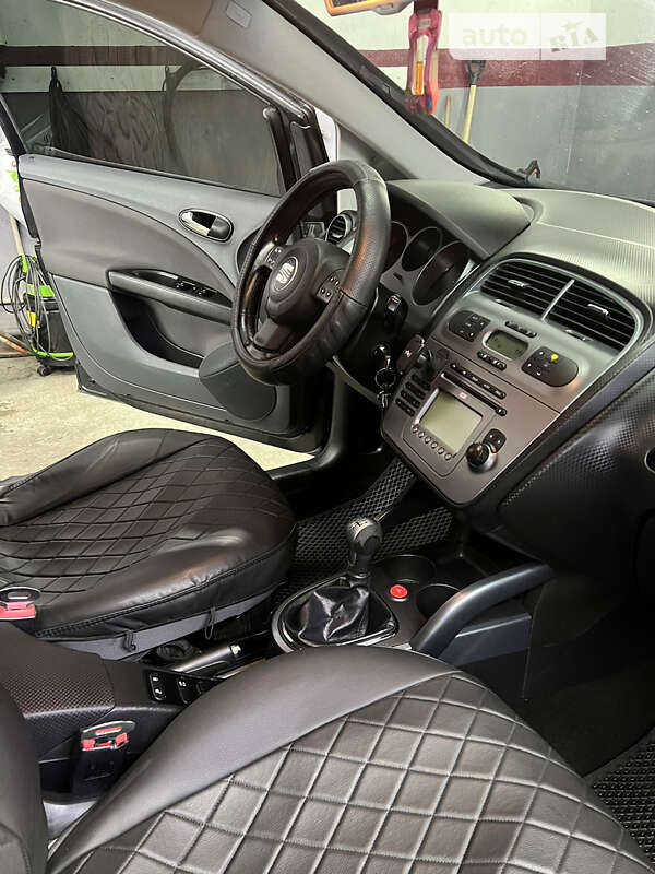 Минивэн SEAT Altea XL 2008 в Виннице