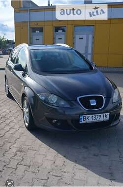 Мінівен SEAT Altea XL 2008 в Дубні