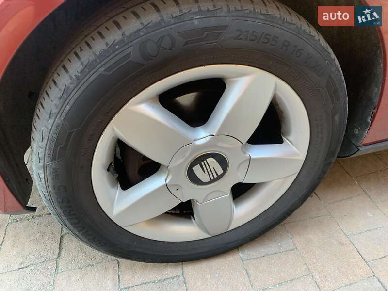 Минивэн SEAT Altea XL 2010 в Львове