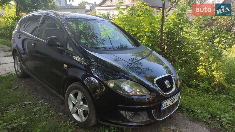 Минивэн SEAT Altea XL 2007 в Киверцах