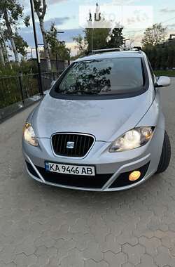 Минивэн SEAT Altea XL 2014 в Киеве