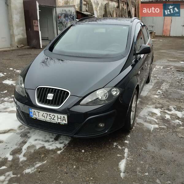 Минивэн SEAT Altea XL 2013 в 