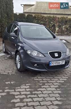 Минивэн SEAT Altea XL 2008 в Городке