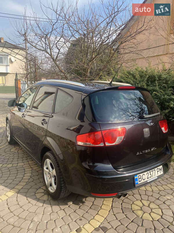 Минивэн SEAT Altea XL 2008 в Пустомытах