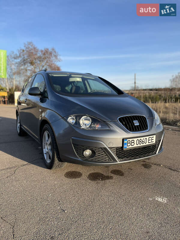 Мінівен SEAT Altea XL 2012 в Києві