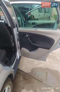 Минивэн SEAT Altea XL 2008 в 
