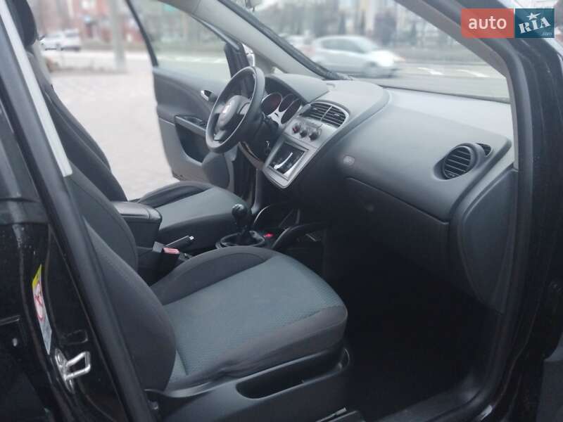 Мінівен SEAT Altea XL 2008 в Івано-Франківську