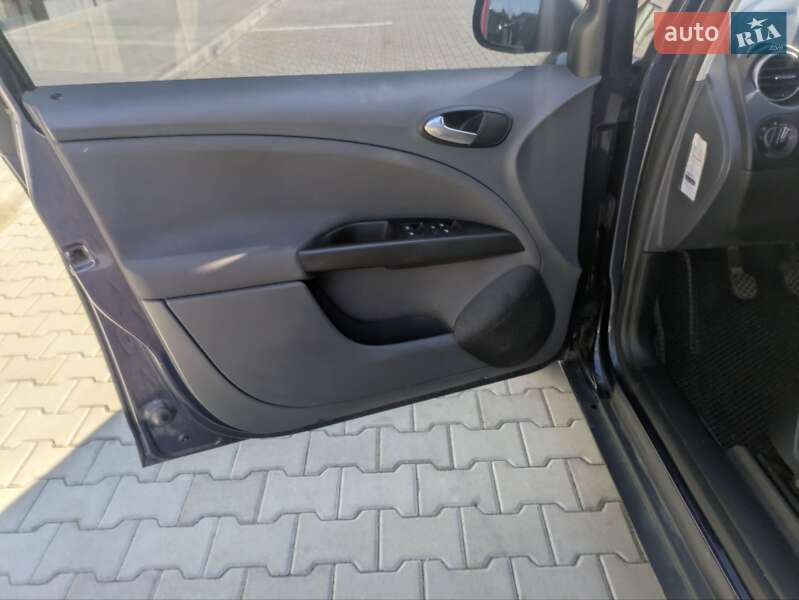 Минивэн SEAT Altea XL 2009 в Калуше