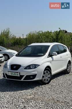 Минивэн SEAT Altea XL 2009 в 
