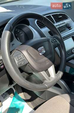 Минивэн SEAT Altea XL 2009 в 