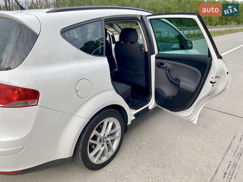 Хетчбек SEAT Altea XL 2016 в Житомирі