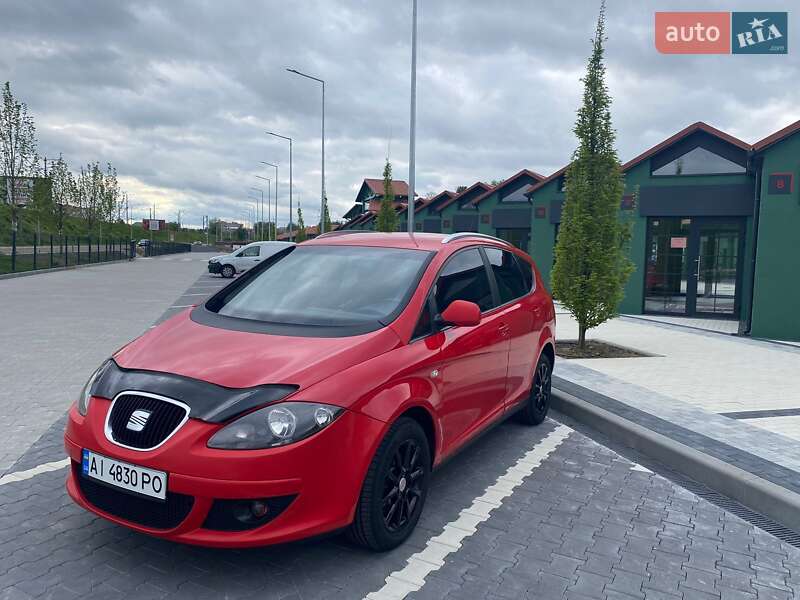 Минивэн SEAT Altea XL 2010 в Ирпене