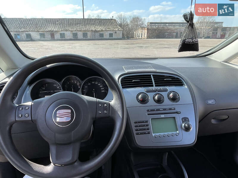 Мінівен SEAT Altea XL 2008 в Козелеці