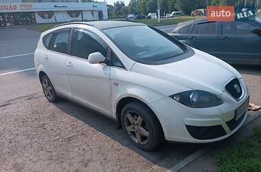 Минивэн SEAT Altea XL 2012 в Харькове