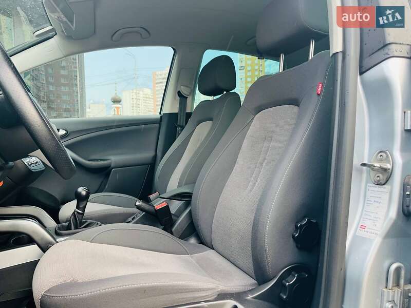 Минивэн SEAT Altea XL 2010 в Киеве