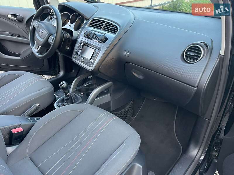 Мінівен SEAT Altea XL 2013 в Луцьку