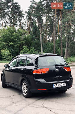 Минивэн SEAT Altea XL 2011 в 