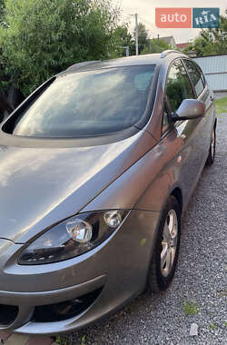 Минивэн SEAT Altea XL 2007 в 