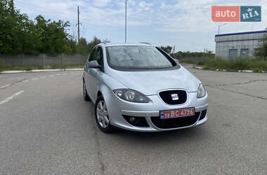 Минивэн SEAT Altea XL 2010 в 