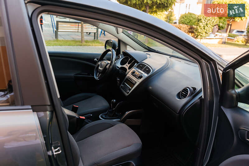 Минивэн SEAT Altea XL 2012 в Ивано-Франковске