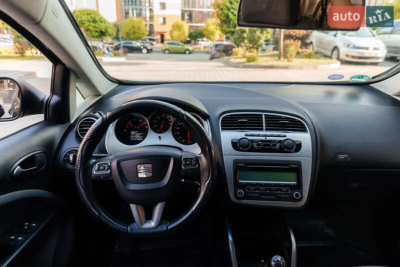 Минивэн SEAT Altea XL 2012 в Ивано-Франковске