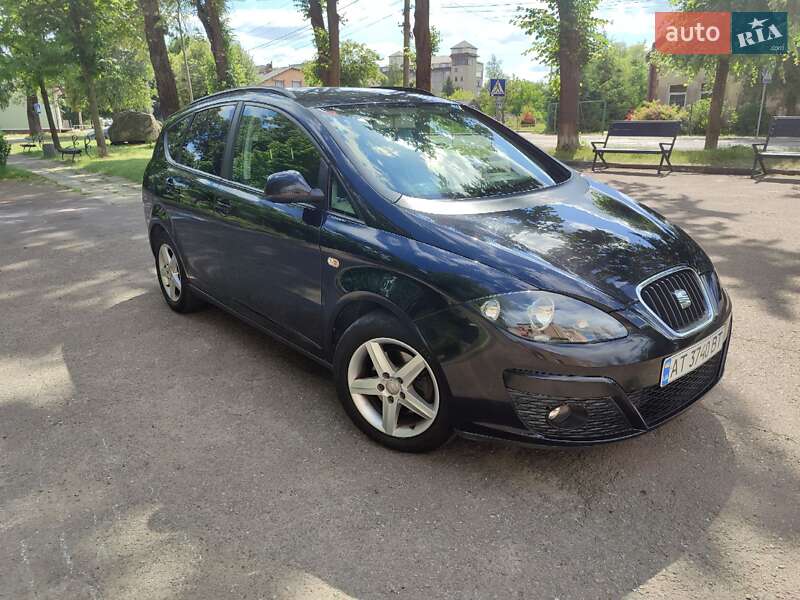 Минивэн SEAT Altea XL 2011 в Калуше