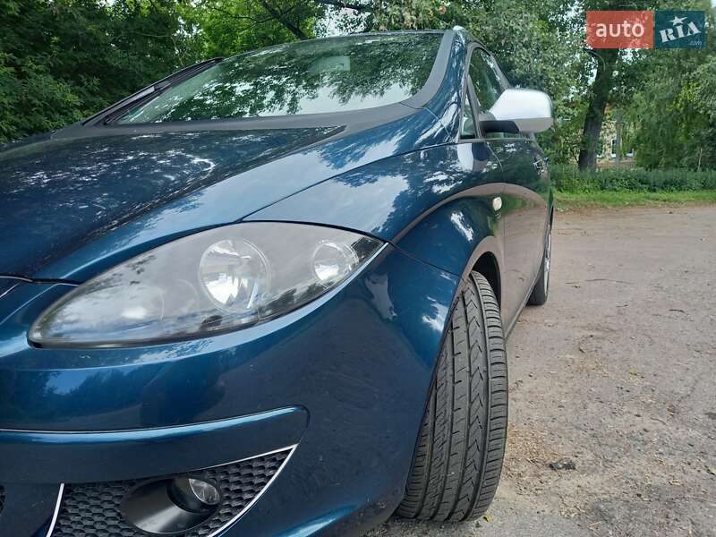 Минивэн SEAT Altea XL 2009 в Чернигове