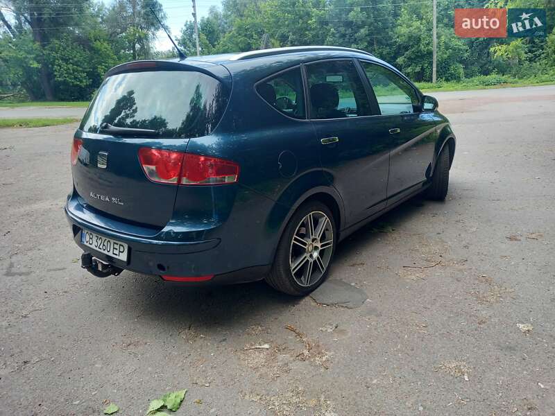 Минивэн SEAT Altea XL 2009 в Чернигове
