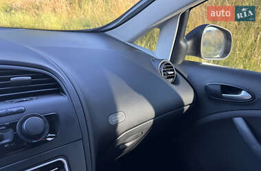 Минивэн SEAT Altea XL 2011 в 