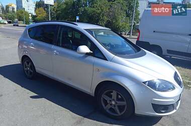 Минивэн SEAT Altea XL 2015 в 