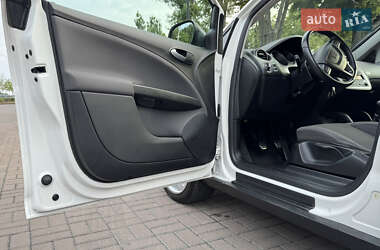 Минивэн SEAT Altea XL 2015 в 
