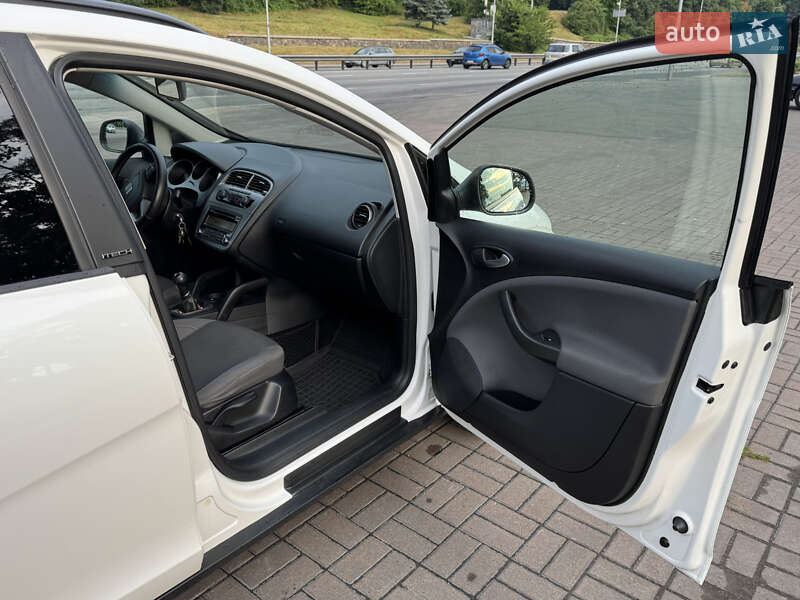 Минивэн SEAT Altea XL 2015 в Киеве