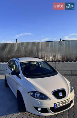 Минивэн SEAT Altea XL 2008 в 