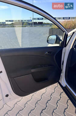 Минивэн SEAT Altea XL 2008 в 