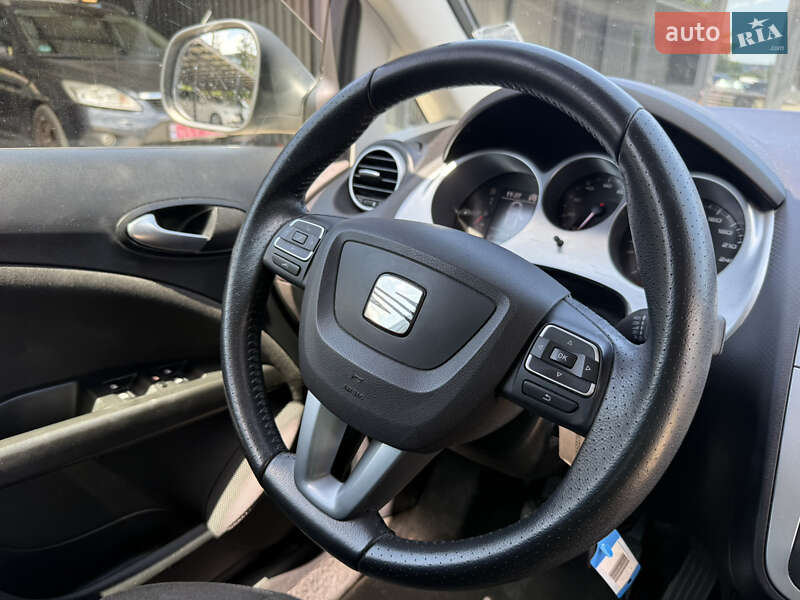 Минивэн SEAT Altea XL 2012 в Калуше